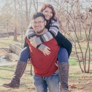 Meet your Posher, Raeli